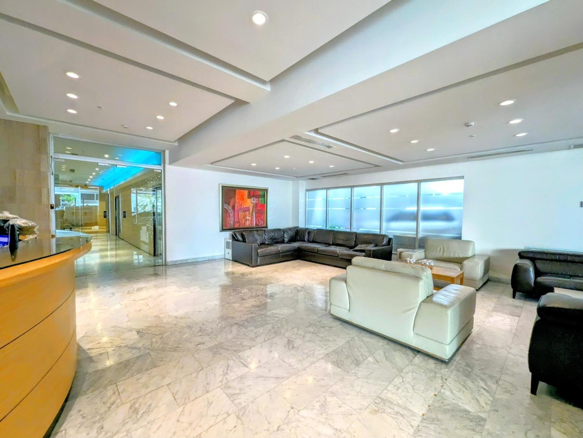 Yc 3602 L Apartamento 2Br En Av Balboa Panama City Exterior photo
